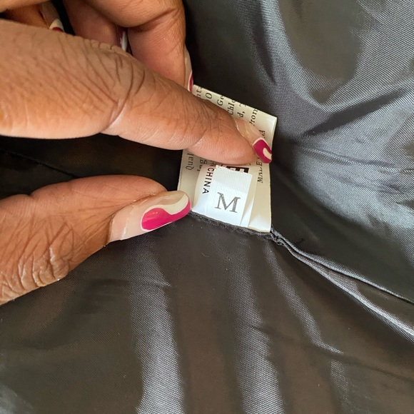 Puffer Jacket - Picture 6 of 8